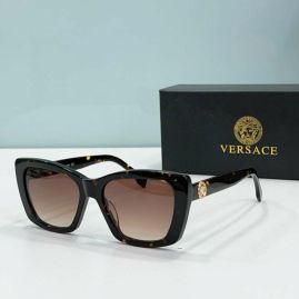 Picture of Versace Sunglasses _SKUfw55825931fw